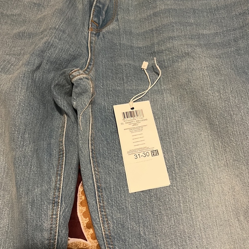 Colin’s cropped jean - Picture 3 of 5